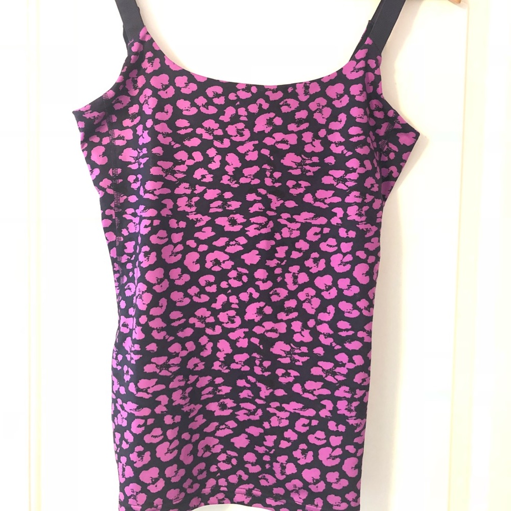 Lululemon Tank Cheetah Size 6